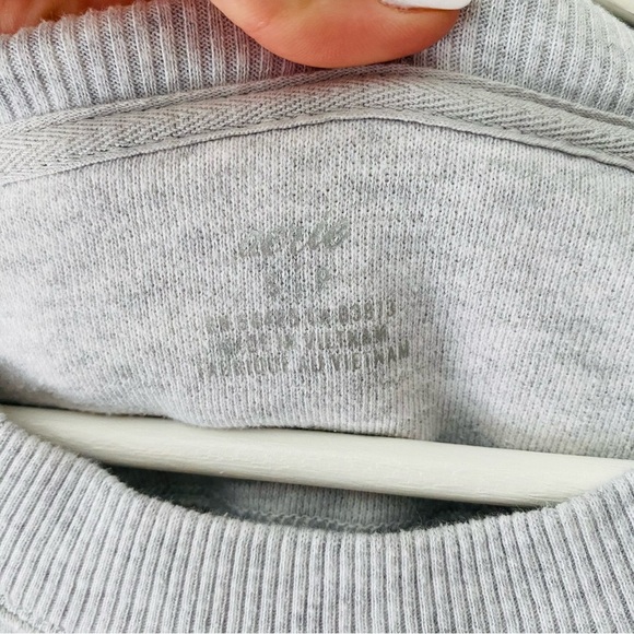 aerie Camo Pullover Sweatshirt Gray Sz Small - Picture 5 of 10